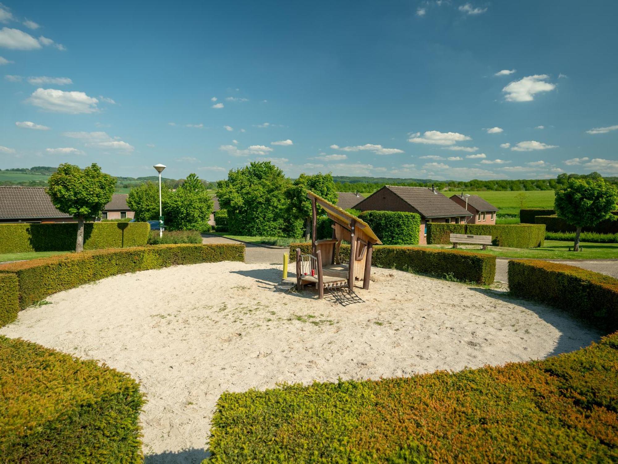 Summio Vakantiepark Reevallis Vijlen Ngoại thất bức ảnh